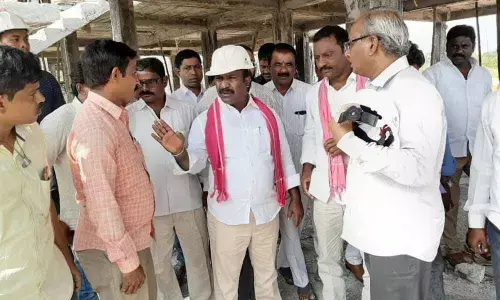 Nakrekal MLA inspects 2BHK works in Nalgonda