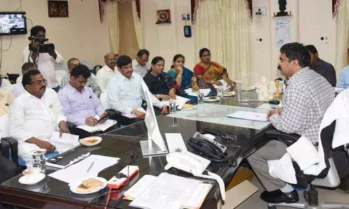 Collector seeks parties cooperation  for preparing flawless voters list