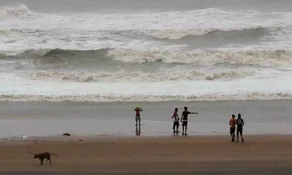 Bulbul Cyclone changes its path: Telugu states are out of danger