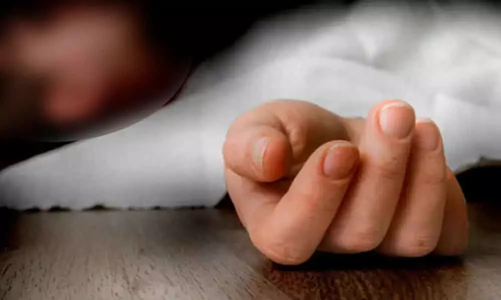 A nine-months-old baby dies after falling on a powder canister in Guntur