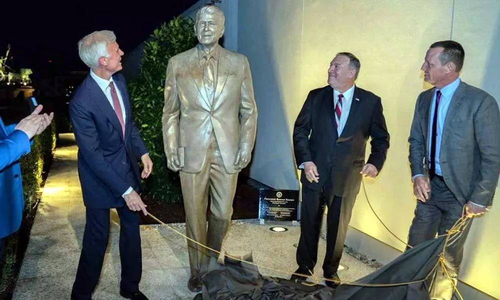 Bronze statue of late US President Ronald Reagan unveiled in Berlin