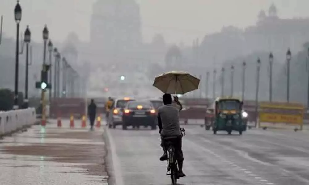 Slight rise in mercury in Delhi, strong winds forecast