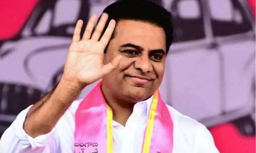 KTR pats young inventor of low-cost paddy hand weeder
