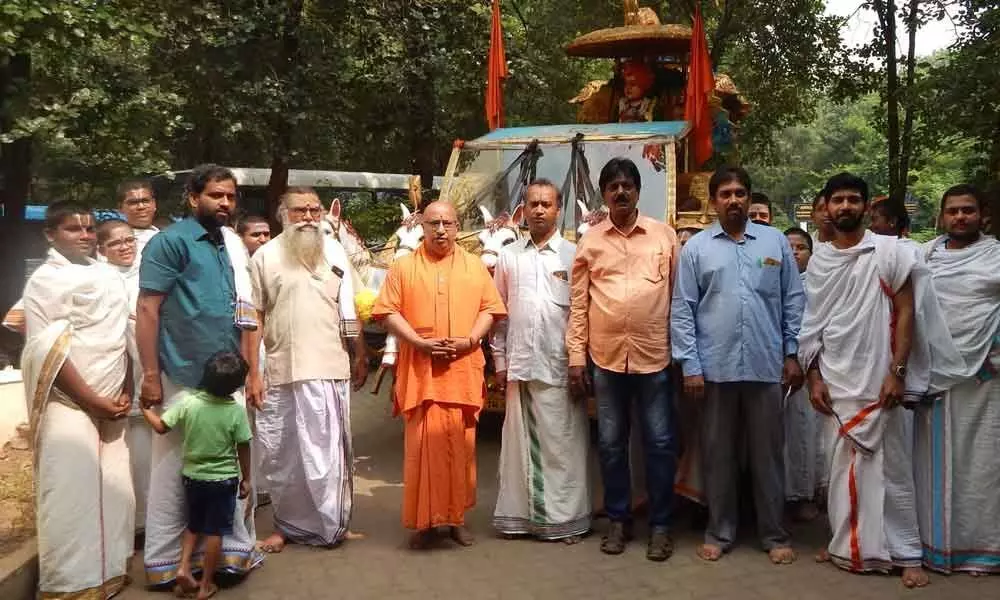Students advised to build character to become good citizens: Swami Anupamananda