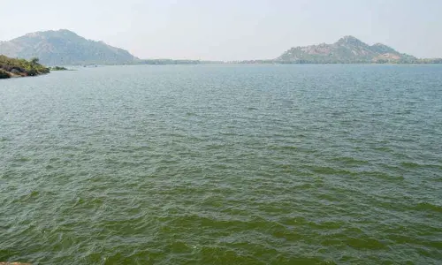 Lease agreement triggers furore in Srikakulam