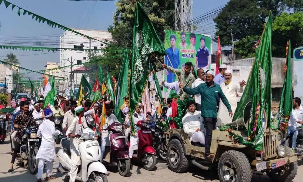 TRS, TU leaders join Milad procession at IDA Bollaram