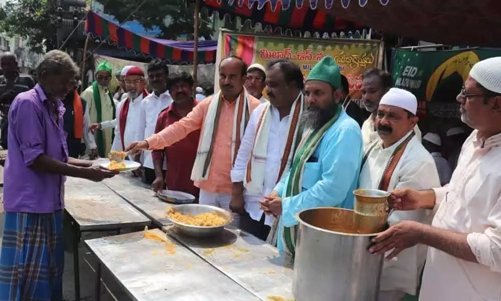 Annadanam conducted to mark Milad-un-Nabi in Tirupati