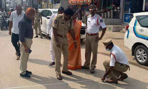 Parking vehicles on road to draw fines