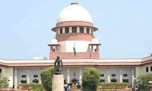 Striking TSRTC staff, adamant govt should take cue from Modi