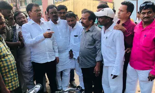MLA Kaleru Venkatesh visits accident site