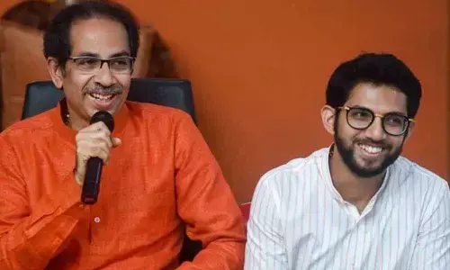 BJP out for 105, Sena playing at 56 : Governor invites Sena to form govt
