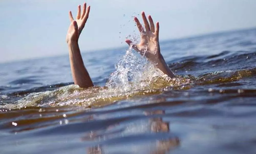 Student drowns in lake while taking selfie in Guntur district