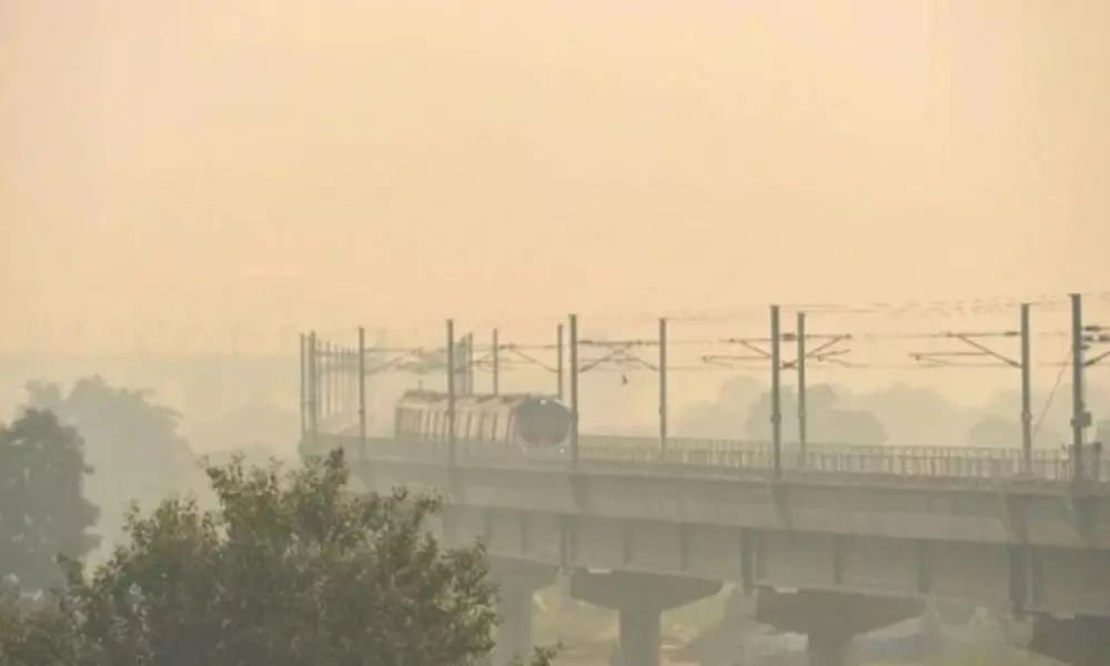 Delhis pollution rising gain due to stubble burning, says CM Arvind Kejriwal