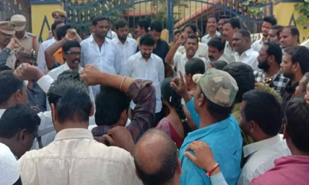 RTC JAC lays siege to MLAs house