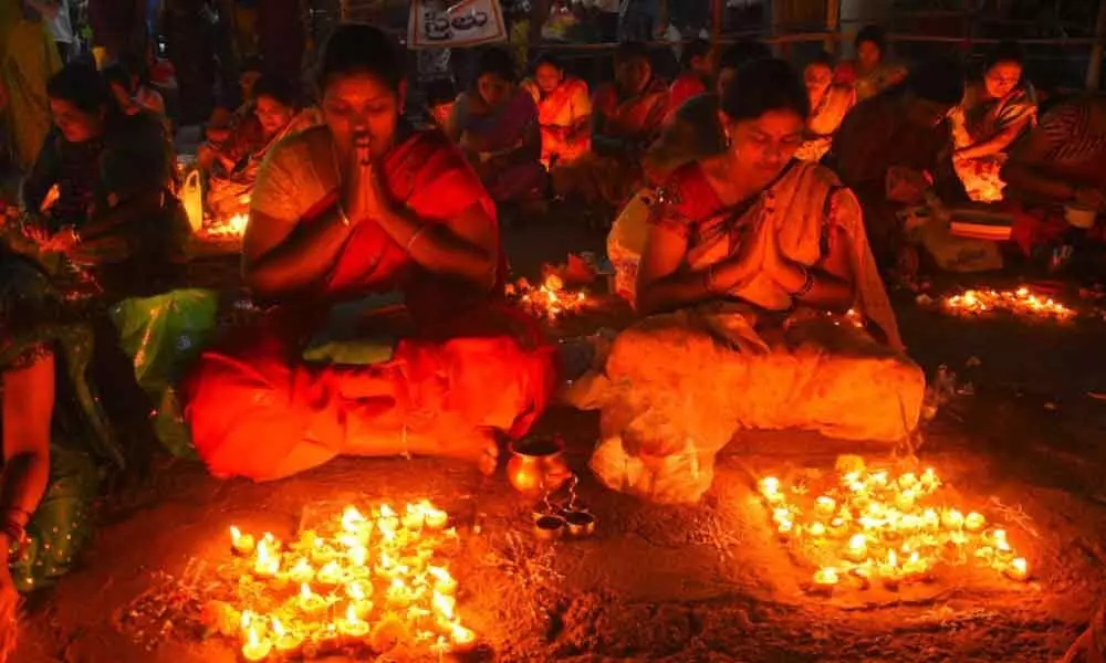 Nizamabad: Karthika Pournami celebrated with traditional fervour