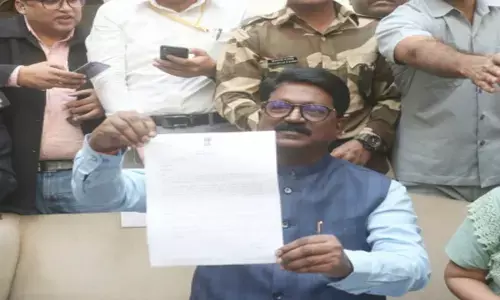 President Ramnath Kovind accepts Sawants resignation, hands over portfolio to Javadekar