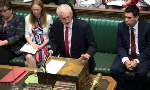 UKs Labour Party tries to defuse Hindu voters anger over Kashmir issue