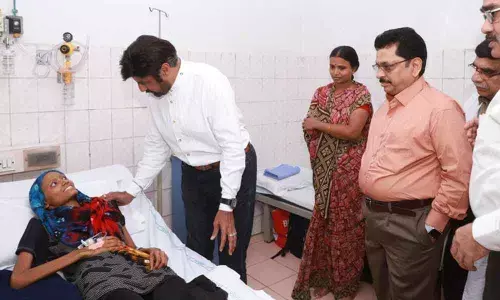 Balayya facilitates free treatment for poor girl
