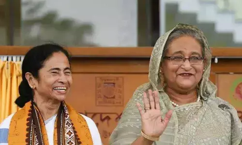 Hasina, Mamata likely to watch historic 2nd Test together in Presidents Box