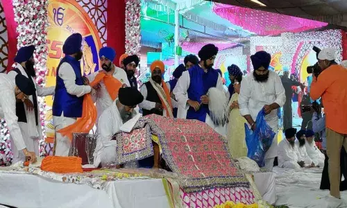 Grand Vishal Diwan marks Prakash Utsav