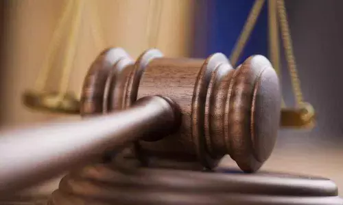 Govt not averse to judicial panel to resolve crisis