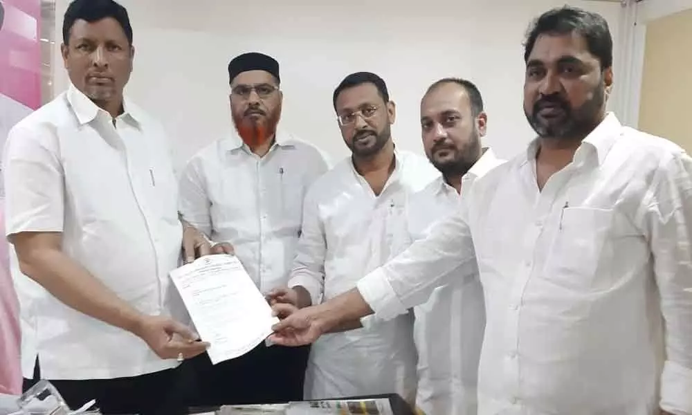 Congress asks Telangana State Minorities Finance Corporation to extend last date