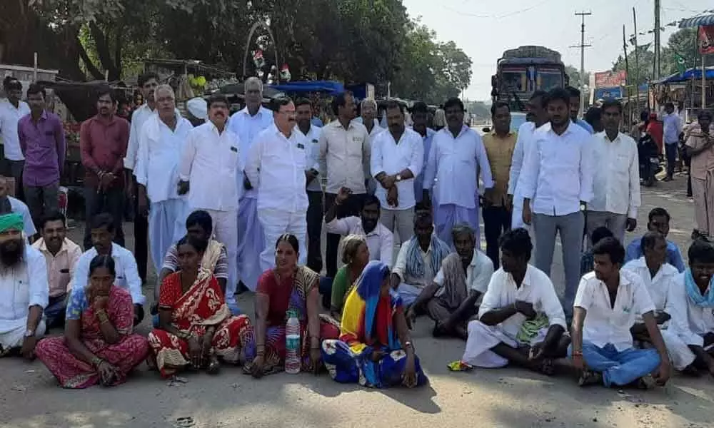 Villagers protest over construction blasts