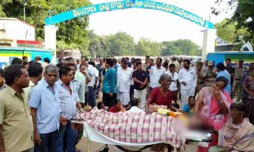 With strike heading no way, RTC driver commits suicide