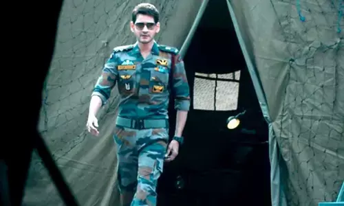 Bigg Boss winner Rahul to feature in Sarileru Neekevvaru song videos?