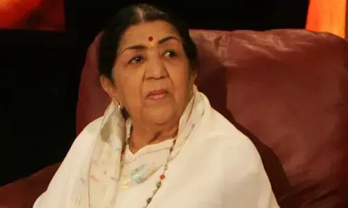 Lata Mangeshkar still in hospital due to viral chest congestion