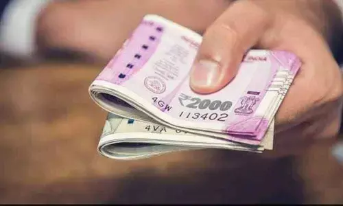 Sahakar pitches 5 lakh insurance cover for bank deposits