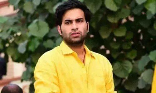 Devineni Avinash part ways with TDP, all set to join YSRCP today