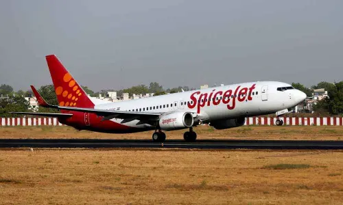 SpiceJet scrip drops 6% on Q2 loss