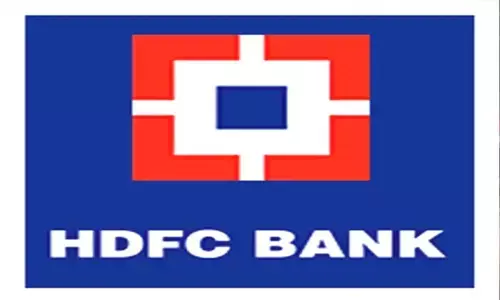 HDFC Bank follows RIL, TCS to cross Rs 7 trillion m-cap