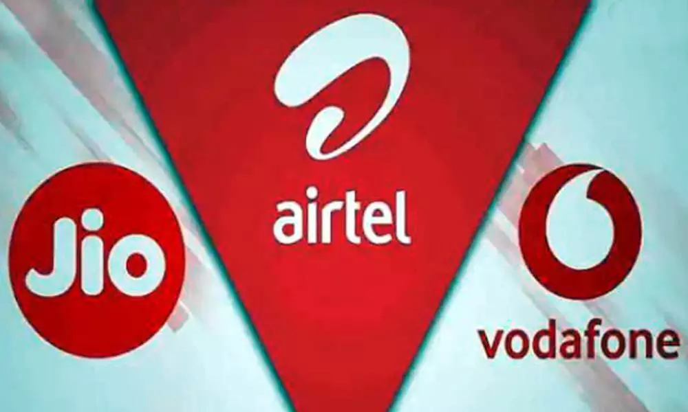 Best recharge plans from Jio, Airtel and Vodafone for less than Rs 500