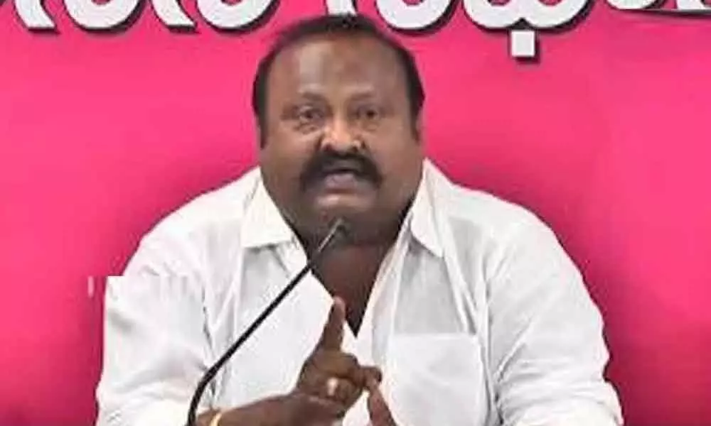 Gangula Kamalakar accuses politicos, babus of trying to defeat in 2019 polls