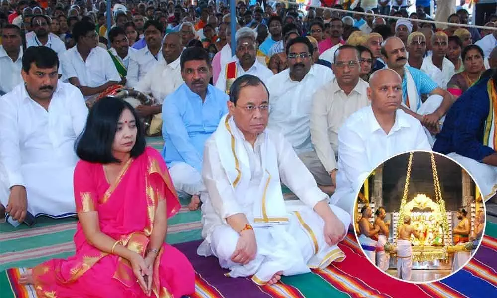 CJI Gogoi participates in Sahasra Deepalankara Seva