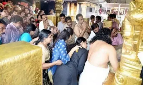 3 Andhra women not allowed Sabarimala darshan
