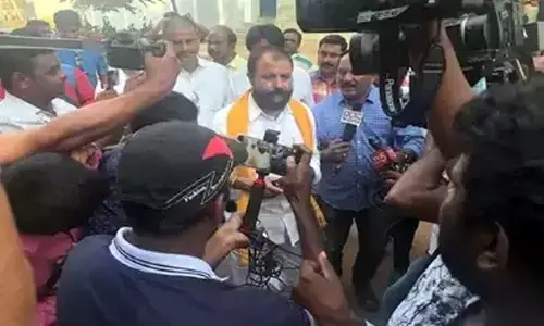 Former MLA Chintamaneni Prabhakar released from jail