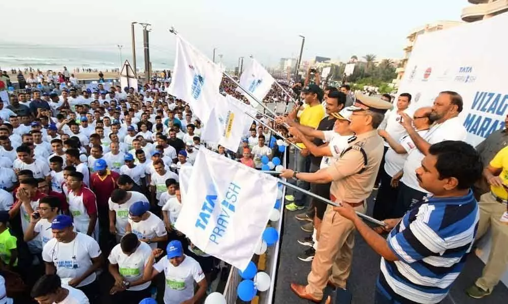 Navy marathon draws massive crowd in Visakhapatnam