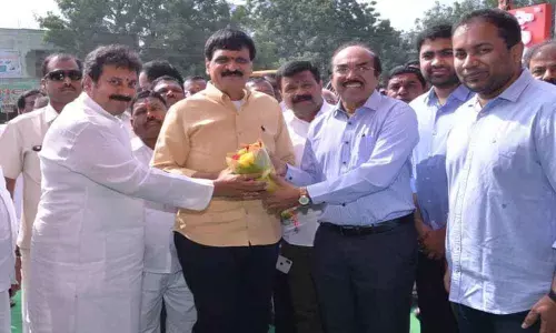 Mynampally Hanumantha Rao inaugurates Popular Shoe Mart at Old Alwal