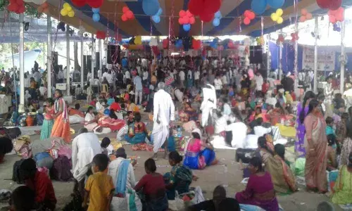 Devotees throng Ananthagiri temple