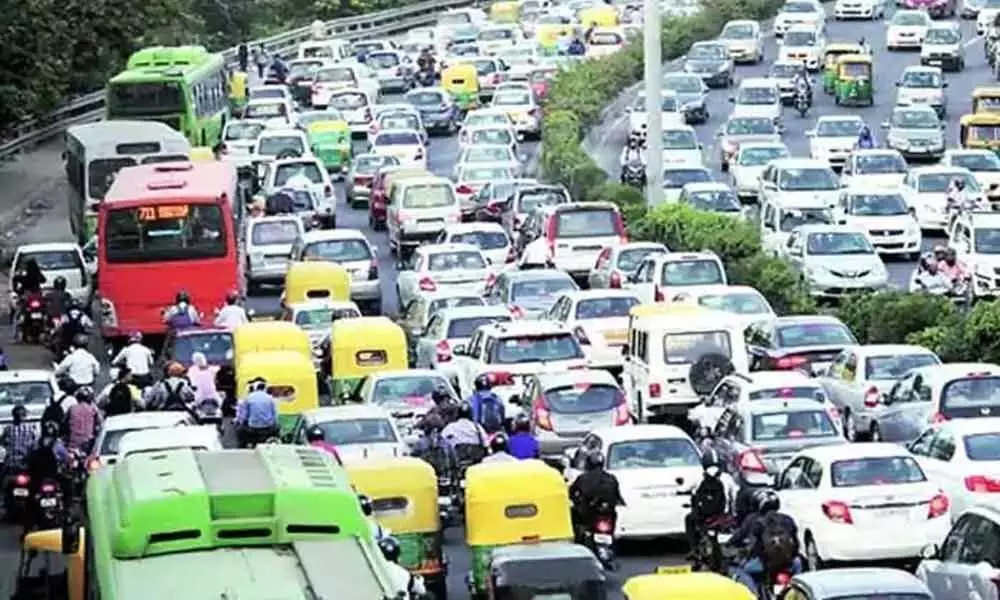 JNU protest leads to massive traffic snarls in central Delhi