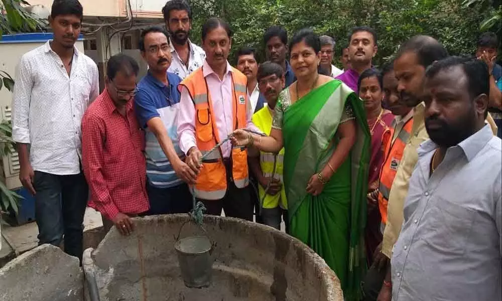 People told to observe dry day every Friday at Tulasinagar Colony