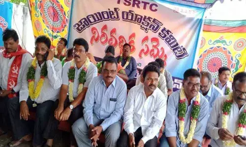 Mahbubnagar: RTC employees intensify protest with a hunger strike