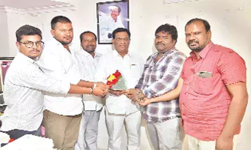 Greetings pour in for Sports Authority of Telangana chief A Venkateshwar Reddy at Osmania University