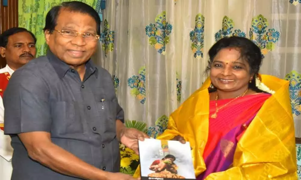 Hyderabad: VIT Chancellor meets Governor of Telangana