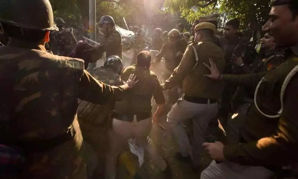 JNU protests: Police file FIRs against students, JNUSU says no action should be taken against protesters