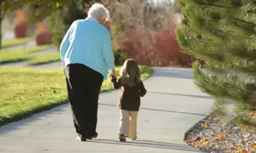 Elderly like to exercise with a partner, rather than alone: Research