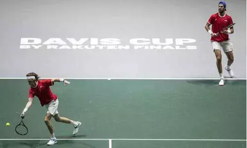 Russia beat Croatia in Davis Cup opener